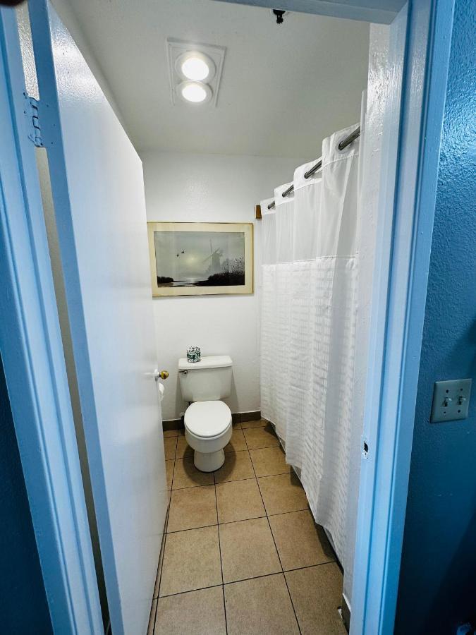 Casa Blanca Express & Suites Cypress Buena Park - Anaheim Area エクステリア 写真